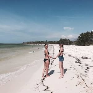 Meet your Posher, Oana-cristiana